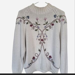 Vintage Embroidered floral sweater with mock neck